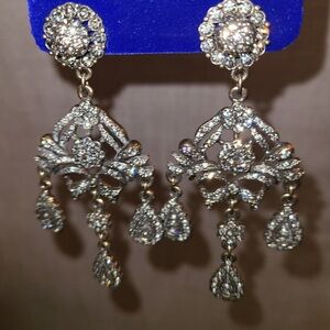 Heidi Daus Glamorous Rhinestone Chandelier Clip Statement Earrings. Diamond Look